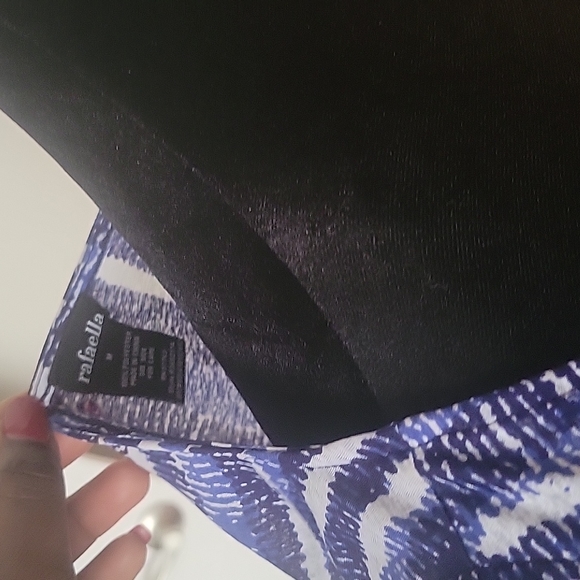 Top - Picture 3 of 3